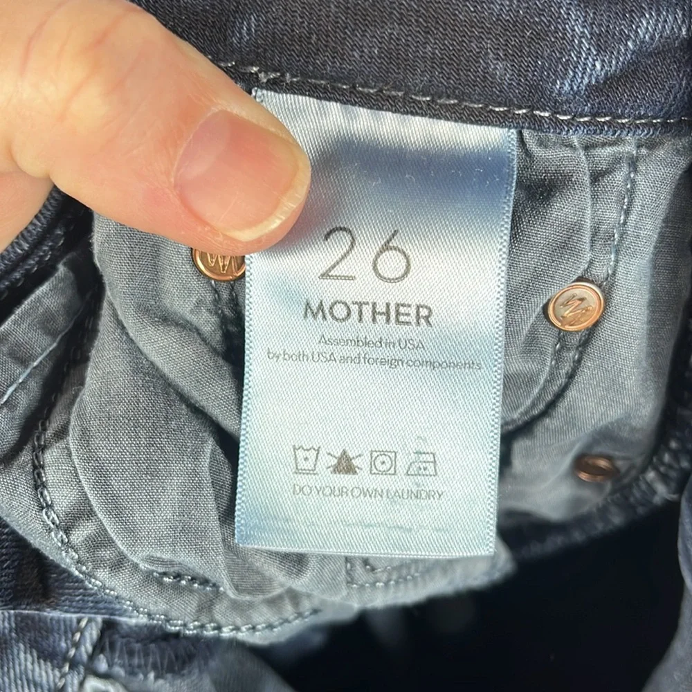 MOTHER High Waisted Ankle Fray in‎ Last Call.